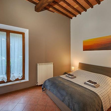 Casazappa - In Centro A Piedi, Parcheggio E Giardino Privato Apartamento Siena Exterior foto