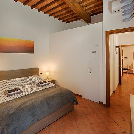Casazappa - In Centro A Piedi, Parcheggio E Giardino Privato Apartamento Siena Exterior foto