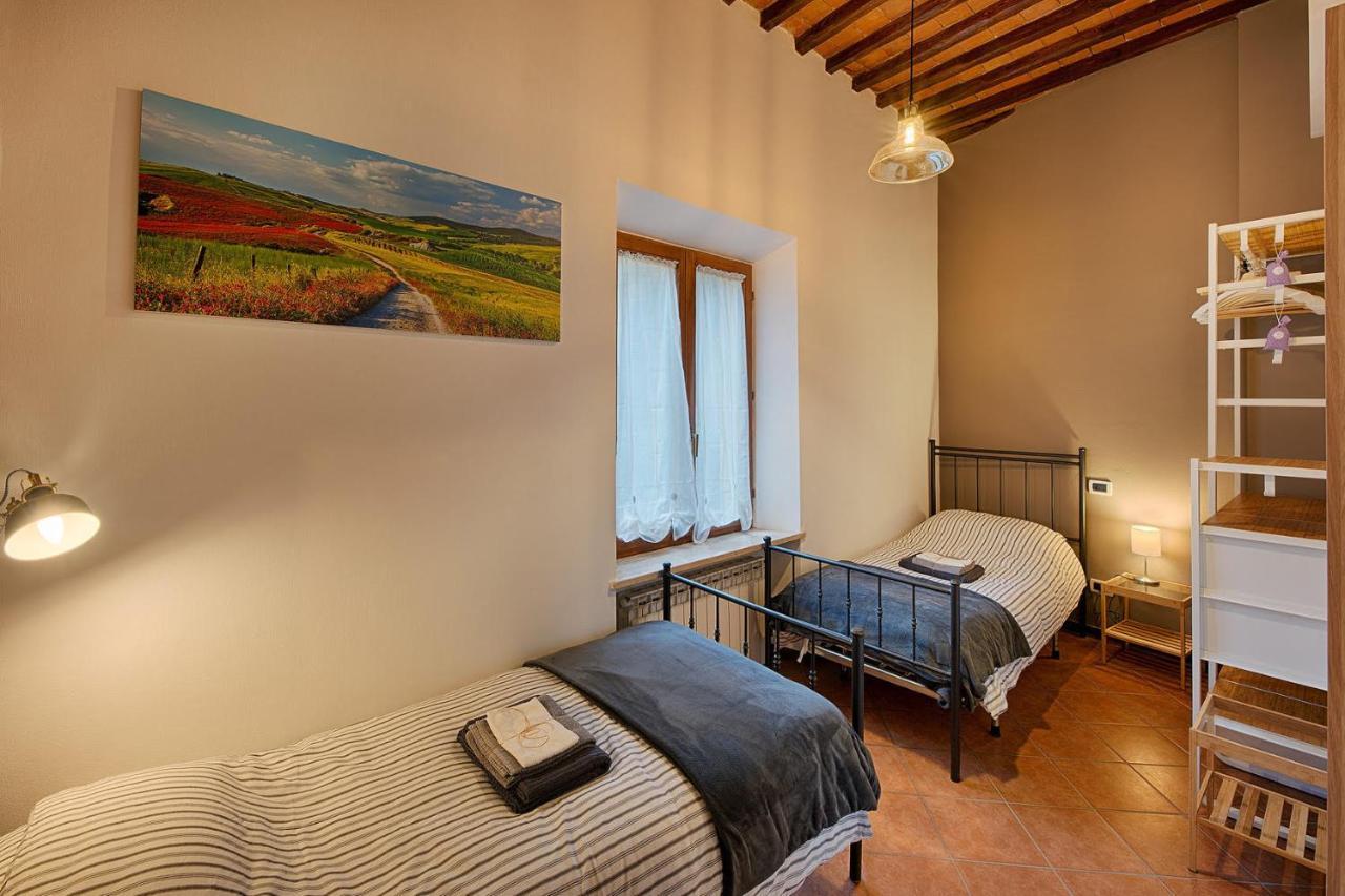 Casazappa - In Centro A Piedi, Parcheggio E Giardino Privato Apartamento Siena Exterior foto